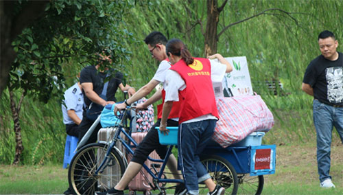 ���̴���Ժ����ůӭ�� �ЄӲ�ֹ