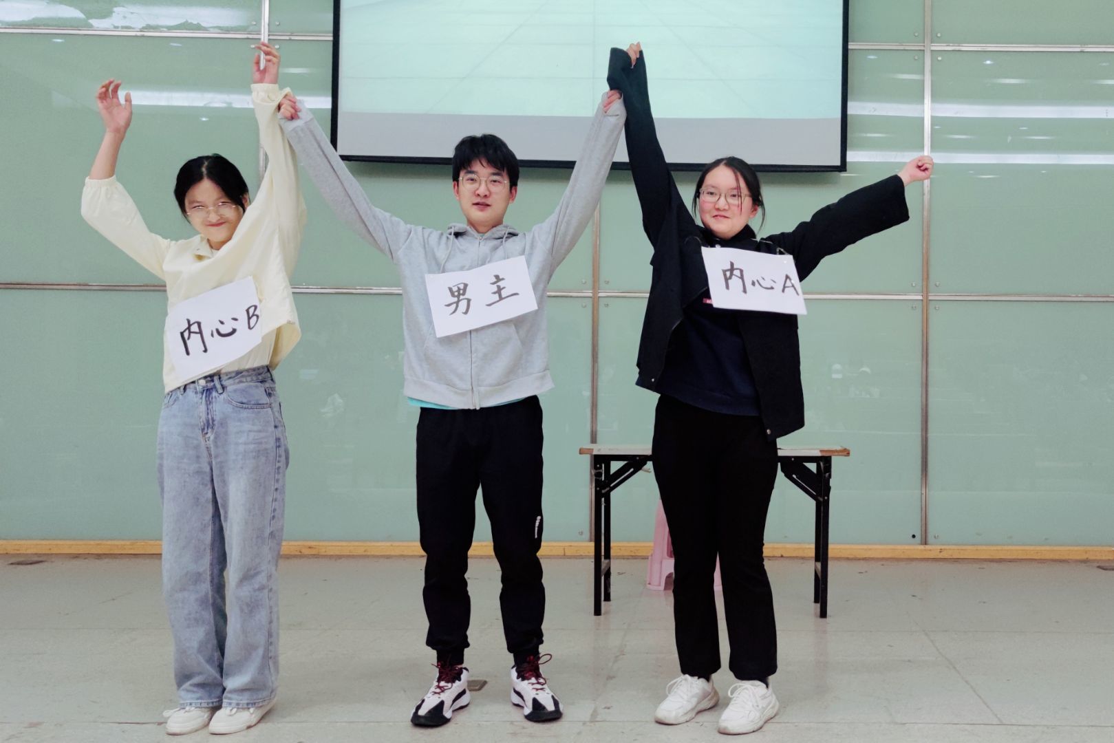 圖為第八組心理話劇表演瞬間。