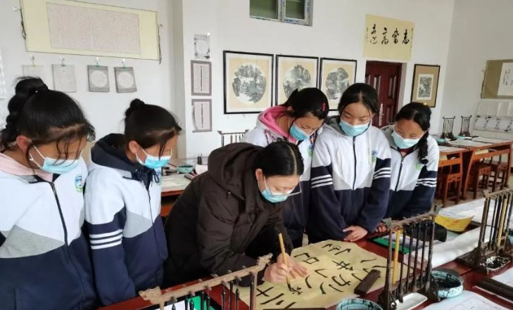 ���ھd�(y��ng)���L(zh��ng)�ڎ���(��i)