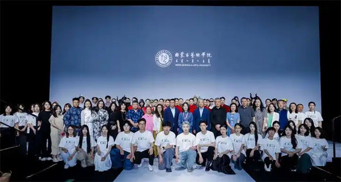 ��(n��i)�ɹ�ˇ�g(sh��)�W(xu��)Ժ�W(xu��)�������Ї����H��W(xu��)���r(sh��)�b��