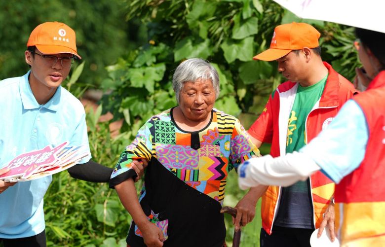 �v���g�Ěq���飬�ؑc���й����I�WԺ�l�����d���M�F�p��ӳ��־Ը����������l��������ů��ƪ�£�