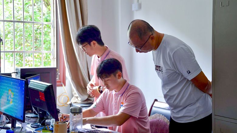 ���ǡ���ഺ�M���� ���g�x�\ů���� ����Ӌ�ƌWԺ���`�F�����������k���O�䡰���}�o����