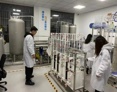 �S�i������W(xu��)�����I(l��ng)��(chu��ng)�£������o���B(t��i)�h(hu��n)�������Թ̷���