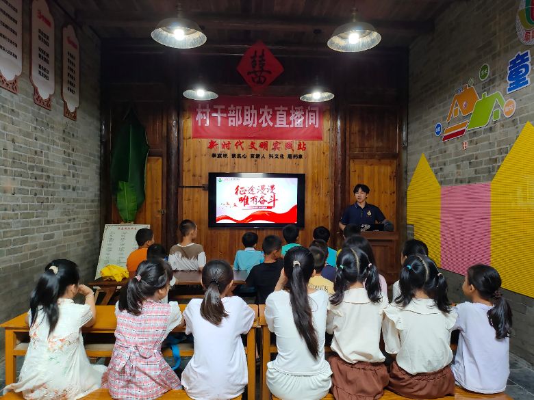 ΢�⡰ͯ���ռtɫ· �ഺ����ӡ����