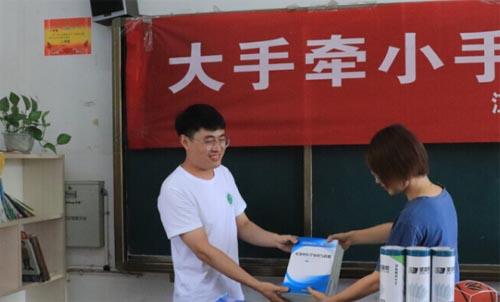 һ�ݸЄ�(d��ng) һ�ݳ��L(zh��ng) һ��؟(z��)��