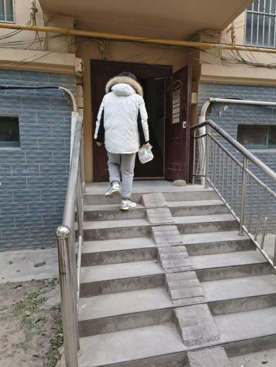 ־Ըͬ�У���(��i)��ͬ�У�����ͬ�С�