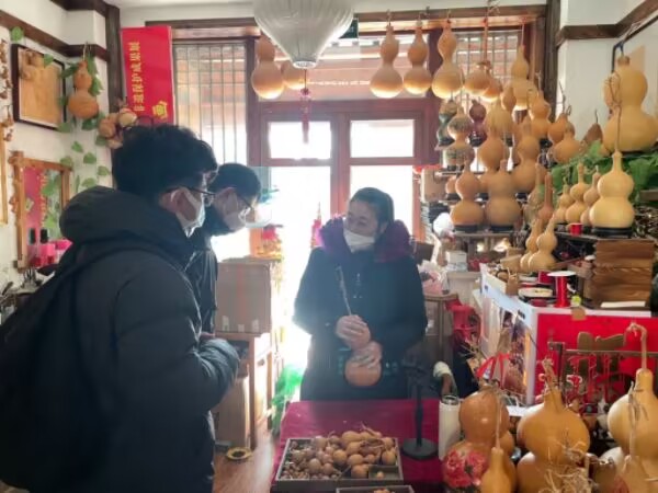 ������������W(xu��)��Ҋ(ji��n)΢֪������(sh��)�`�(du��)�����u�S���Ӯ�(hu��)�����J�ϵķ��z��