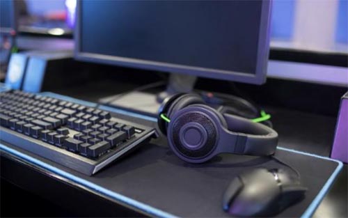 ���ھW�j�Α��еĴ�W��