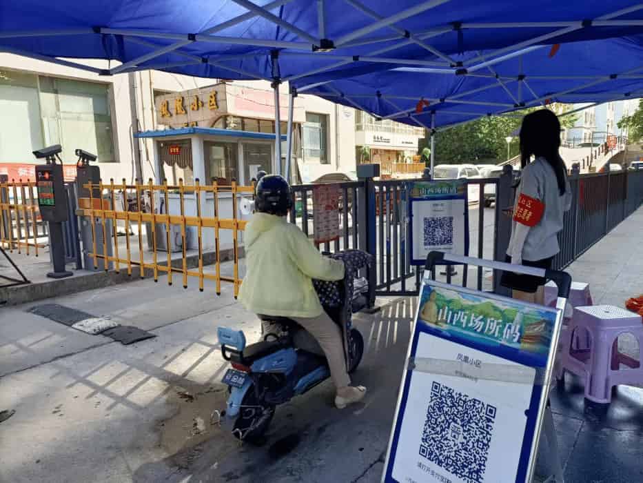 ���D���P�ꝍͬ�W���M����^�˿��Ų飩