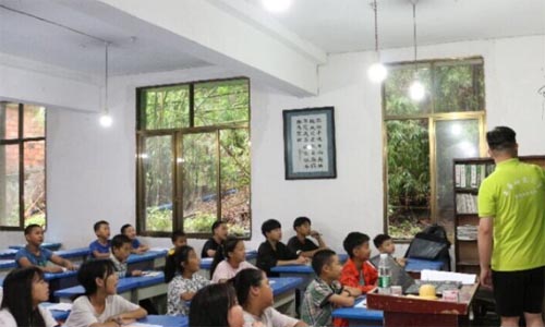 �ഺ�o�У��һ�����gů�