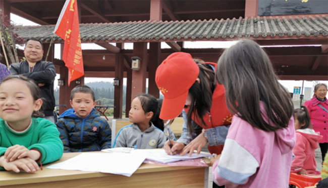 ׌�ഺ�ڻ���һ���`��