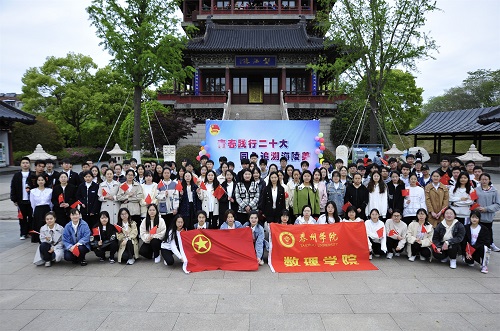 ���ഺ�`�У�ͬ��׷�ݺ�������У���F�ջ��