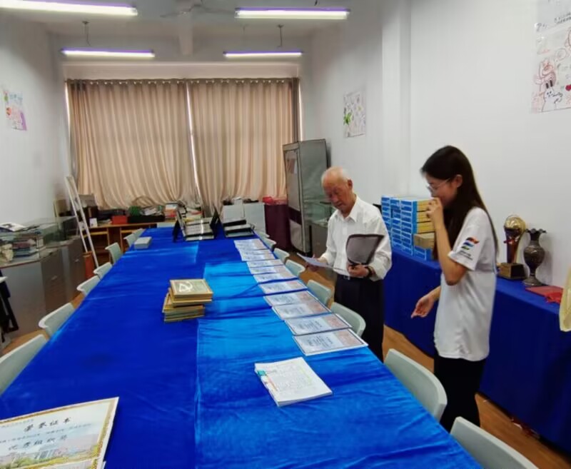 �����W���L�Ͻ��ڣ��ˮ�̤����M�Ʉ�