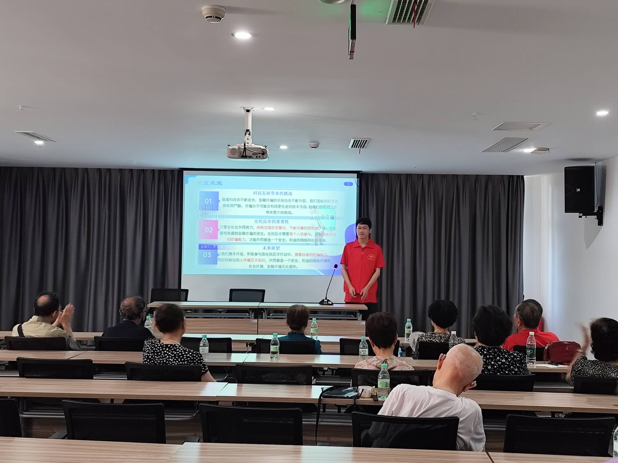 �����o������ؔ�е�   �����ؑc��W�������o���ߡ��շ��M��^