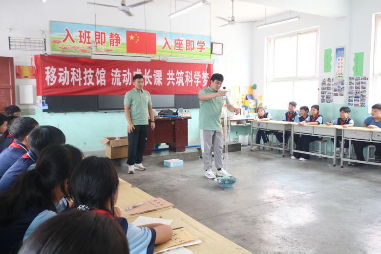 ���ώ�����W(xu��)����W(xu��)Ժ���Ƅ�(d��ng)�Ƽ��^����(sh��)�(y��n)�����c(di��n)�������l(xi��ng)�n��