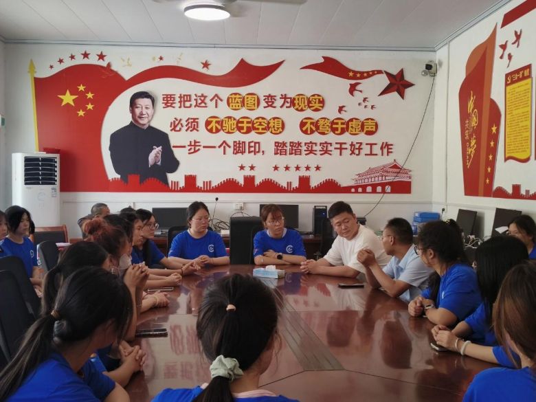 �������h(yu��n)����ͬ�����С����Ռ�(sh��)�`�F(tu��n)�����Z(y��)�Թ��L�l(xi��ng)�����{(l��n)�D