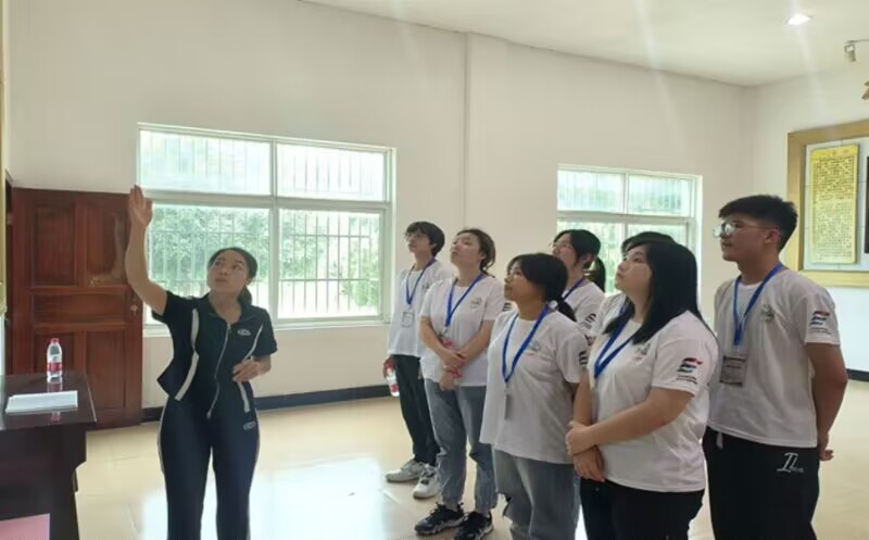 �l(f��)�]�r(n��ng)�I(y��)��ɫ�����S���d֮·