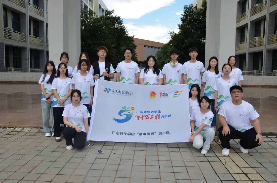 ��ǧ�f���̣��ഺ��ӿ�f�ɳ ���d·�ό����A