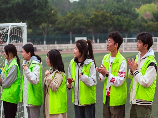 ʯ��Ժ��־�f��һ���\�ӈ��_չ�ھŌô����\�ӕ�־Ը����