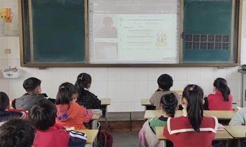 ֧�̣����Ǻͺ��ӂ�һ����L