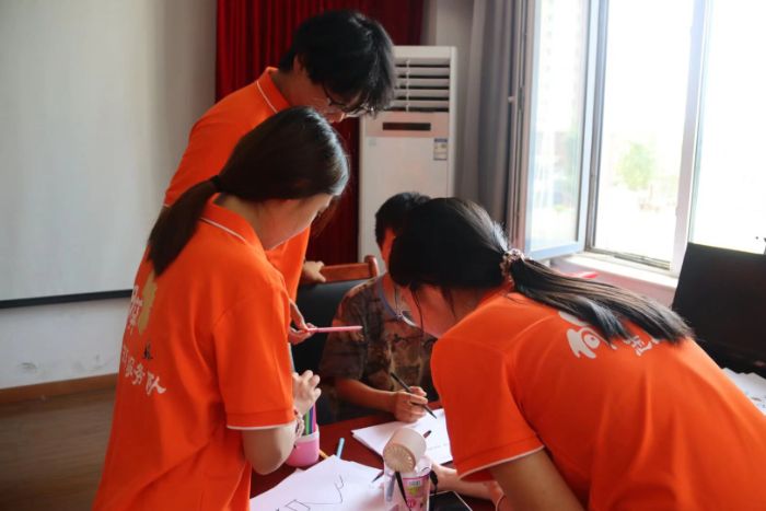 �L���飬������������ɽ�|Ů�ӌWԺ�����տ���־Ը������_չ��ͯ�P�ی��`���