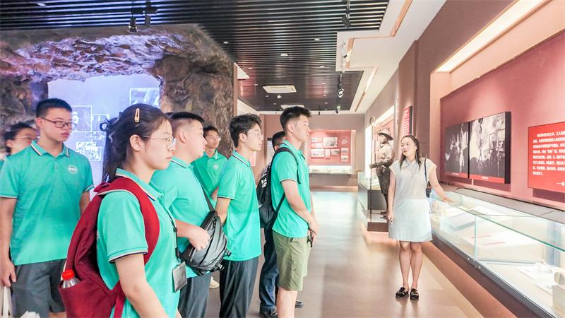 �Ϲ��󣬌W(xu��)�Ӹ��YԴ�h(hu��n)���I(l��ng)����I(y��)�_(k��i)չ�����l(xi��ng)���(d��ng)