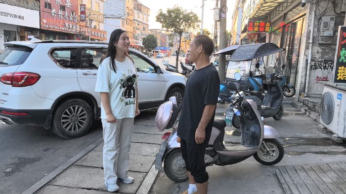 �����ͬ�У����ഺ֮���L���������d��ƪ