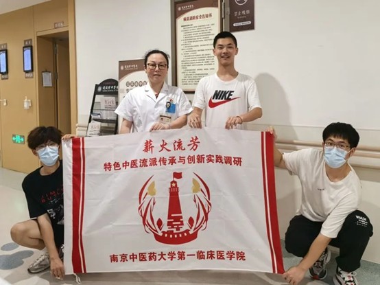 н����������ɫ���t���ɂ����c�����`�{��|н�����`�F��������ɂ���Сꠌ��L���������T���t�����g���������˸������t��