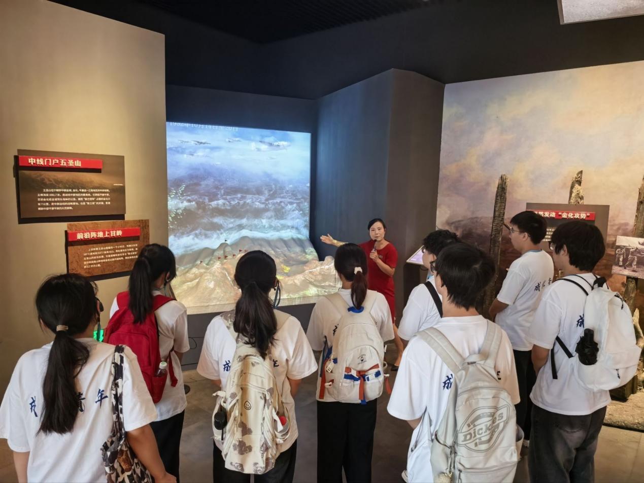 �Ƽ��x�ܷ��z���У��ഺ�����l(xi��ng)�����d���ɶ�������W(xu��)���ǻ����䡱�F������н�