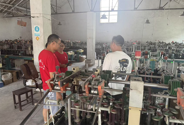 �����h��|�ό��W(xu��)�Ӹ�̩��������S̽��AI�x���l(xi��ng)��С΢��I(y��)ؔ��(w��)��Ҏ(gu��)֮·