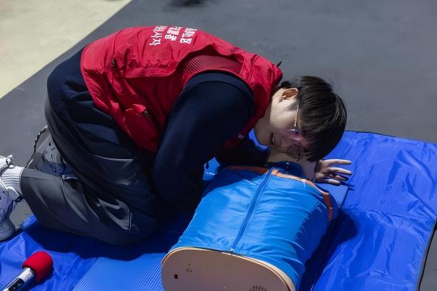 С��?c��i)������ȴ�ȫ�o(h��)����