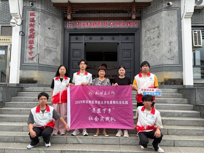 �hϪ���������ഺ�����d��������M�����c�l�������ġ��hϪ��򞡱�{�мo��