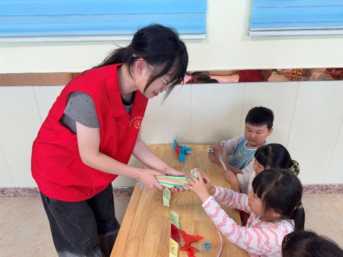 �����tˎ�WԺ���t·ͯ�С����`��c���y���h�l�僺ͯ������