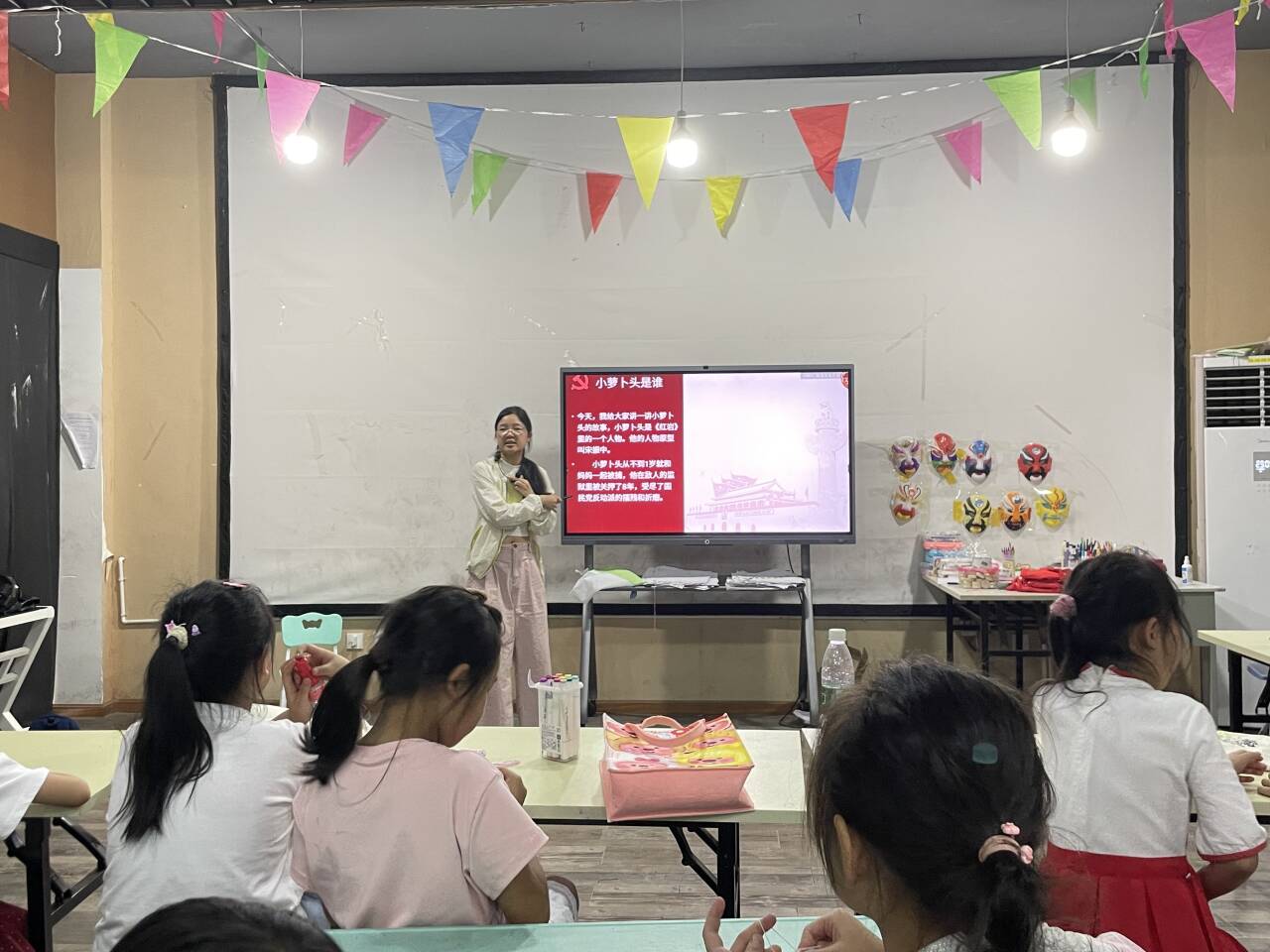 �tɫ���v��ͯ�����ഺ������н��