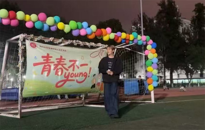 ����ۇ����ɄӲݵء����t���c���z�����ݵ�������