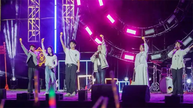 �L��̶��W(xu��)�������������ݿ��Qِ�e��