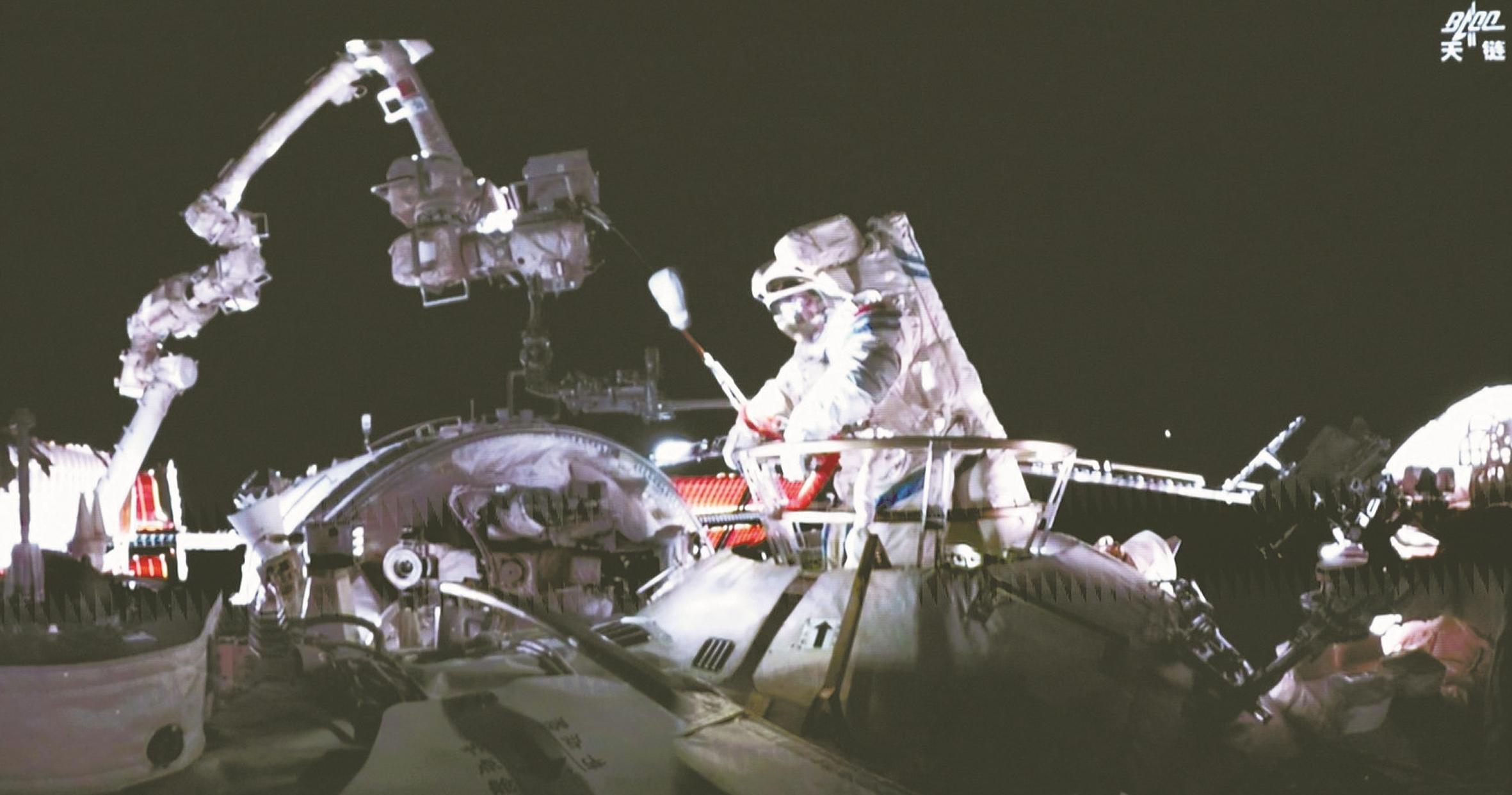 ���۶�ʮ̖(h��o)����T�˽M�A�M��ɵ��Ĵγ�œ���(d��ng) �҇��״��Ƀ�������������T��ͬ��(zh��)�г�œ�΄�(w��)