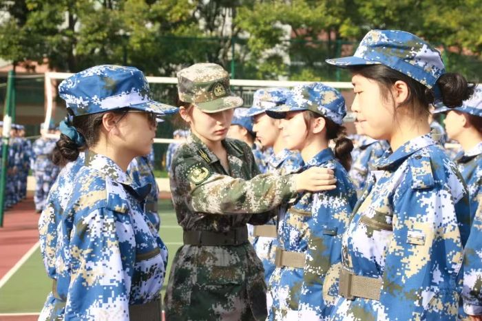 ����ؔ(c��i)��(j��ng)��W(xu��)��ǧ�����W(xu��)�����b�P(y��ng)��־��܊Ӗ(x��n)���ϴ㟒�ഺ